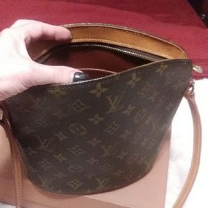 Louis Vuitton vintage purse w/ adjustable strap